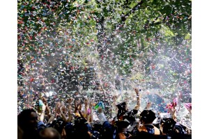 A Guide to Hosting and Planning a Graduation Party  